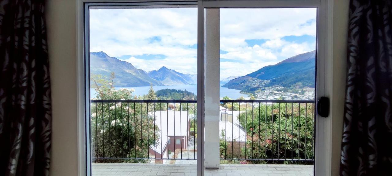 Beautiful Lake Views Apartment Queenstown Exterior foto