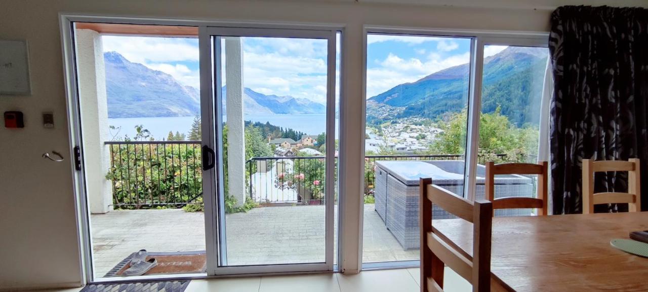 Beautiful Lake Views Apartment Queenstown Exterior foto